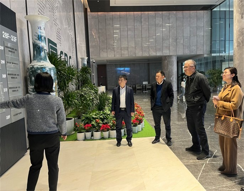 新型能源公司副總經(jīng)理李強(qiáng)一行赴2.png 新型能源公司副總經(jīng)理李強(qiáng)一行赴2.png