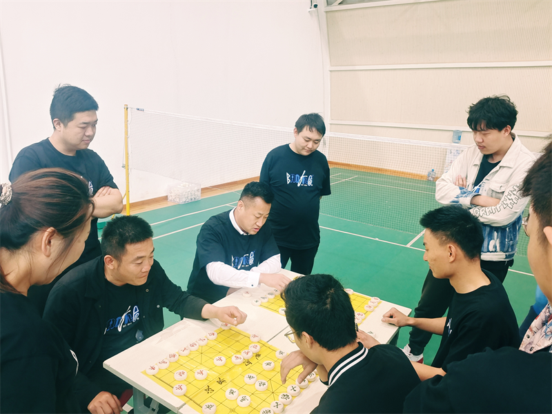 三原公司舉辦“強身健體展風(fēng)采 凝心聚力共奮進(jìn)”迎新趣味活動2.png